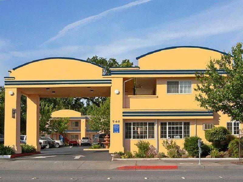 Americas Best Value Inn - Chico Kültér fotó