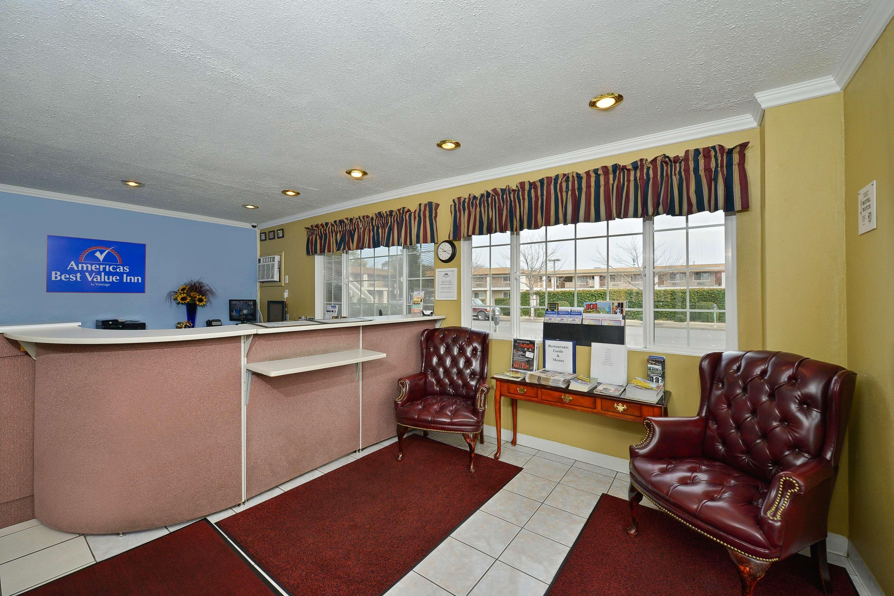 Americas Best Value Inn - Chico Kültér fotó