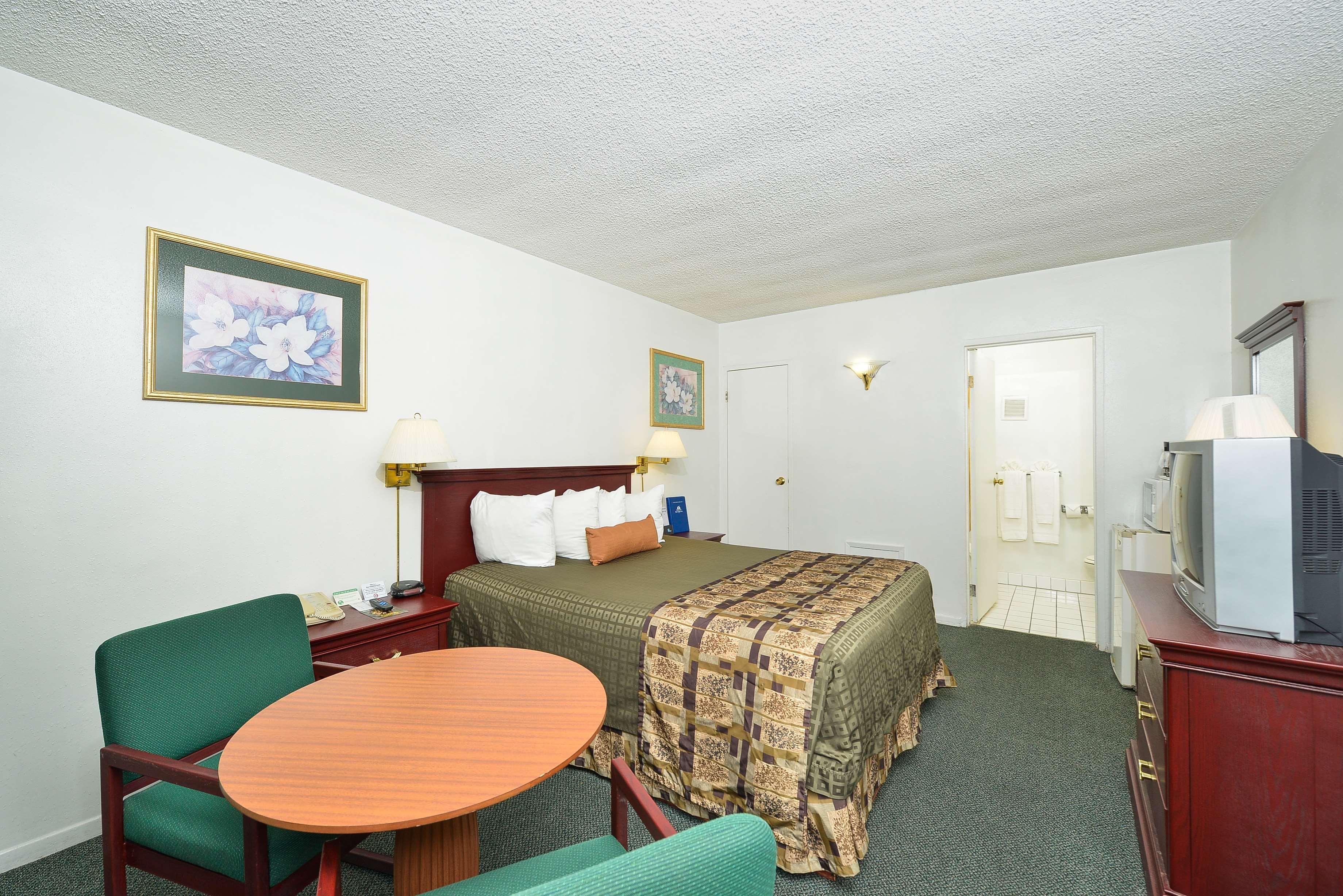 Americas Best Value Inn - Chico Kültér fotó