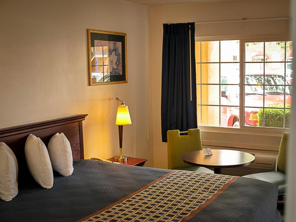 Americas Best Value Inn - Chico Kültér fotó