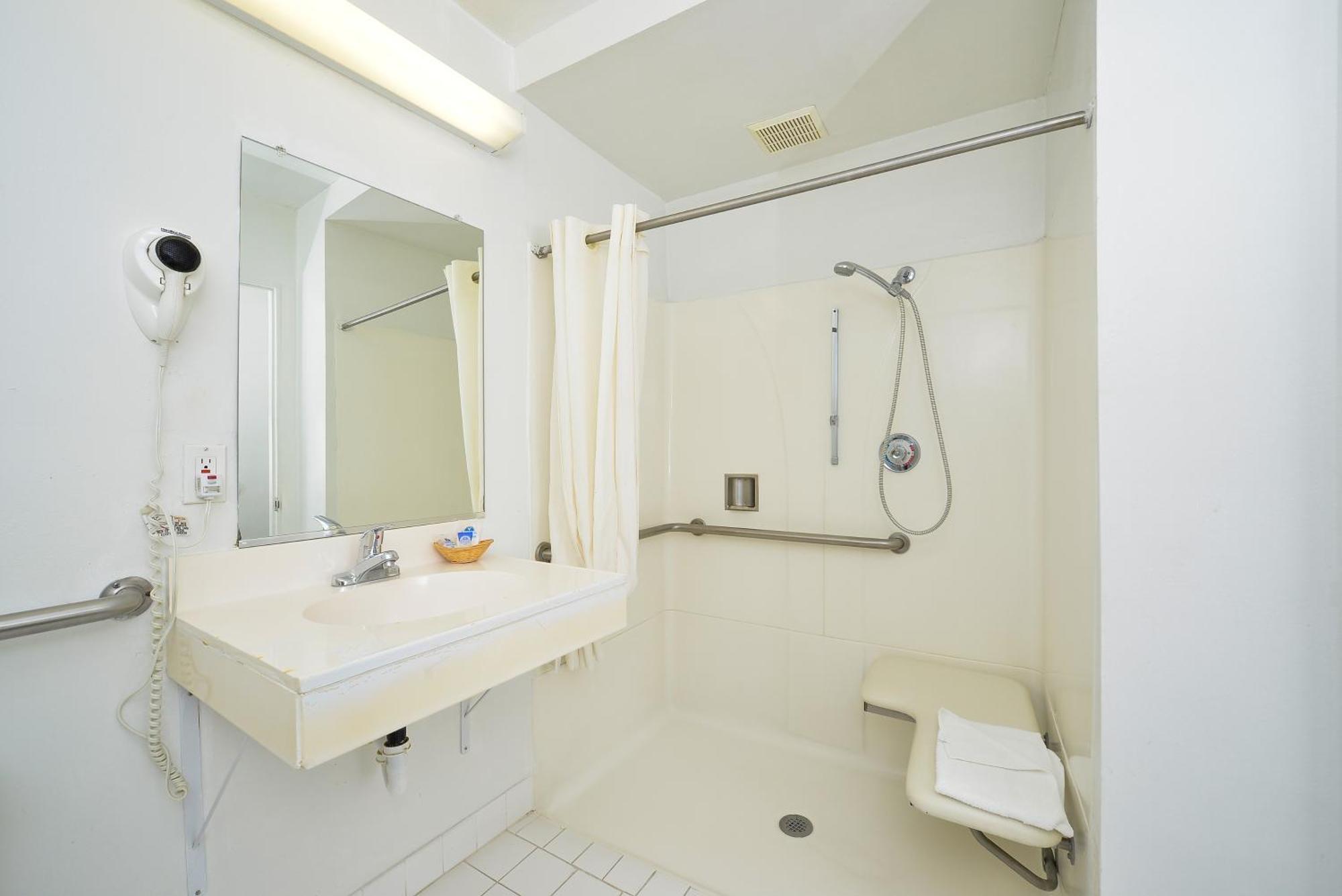 Americas Best Value Inn - Chico Kültér fotó